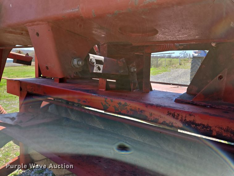 image for item DS5328 New Holland 1431 Discbine disc mower