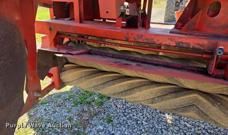 image for item DS5328 New Holland 1431 Discbine disc mower