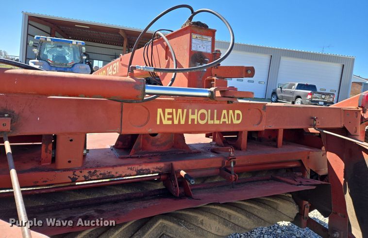 image for item DS5328 New Holland 1431 Discbine disc mower