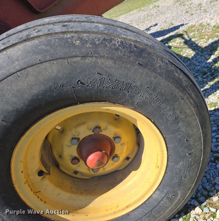 image for item DS5328 New Holland 1431 Discbine disc mower