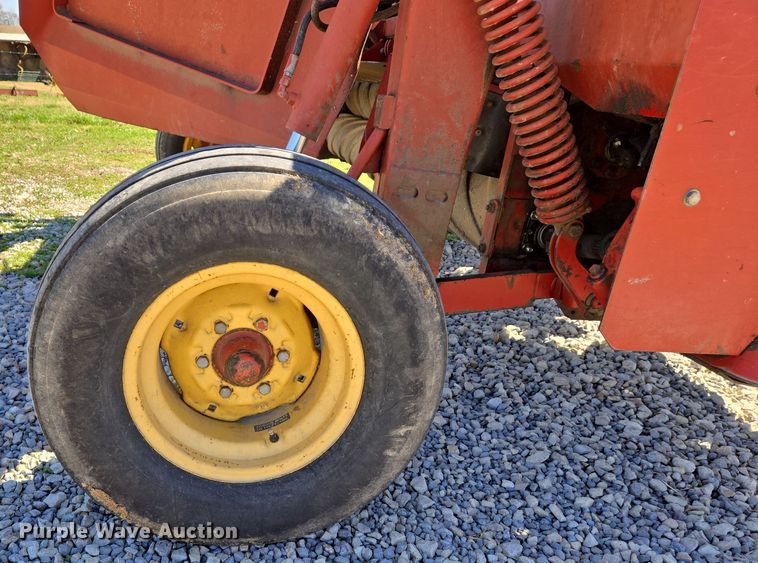 image for item DS5328 New Holland 1431 Discbine disc mower