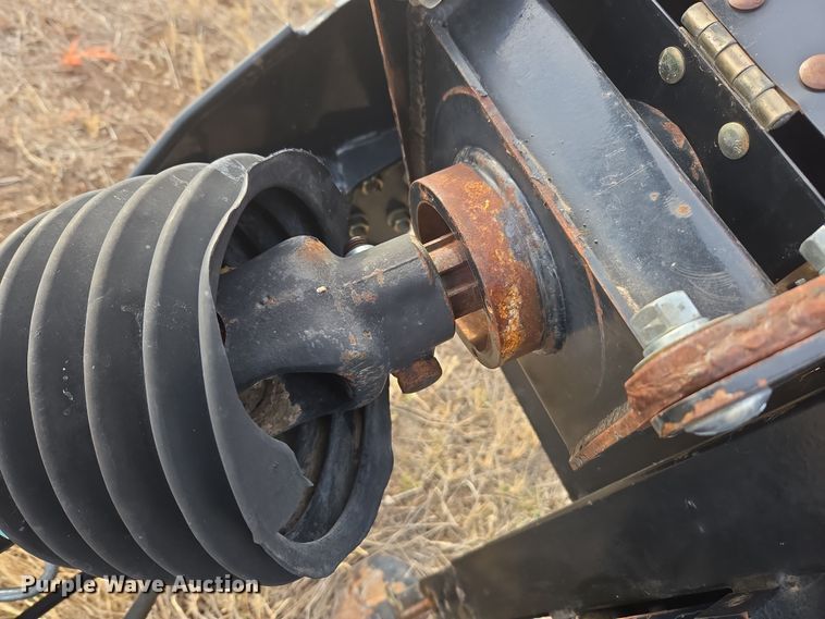 image for item DT7059 2005 New Holland BB960AR large square baler