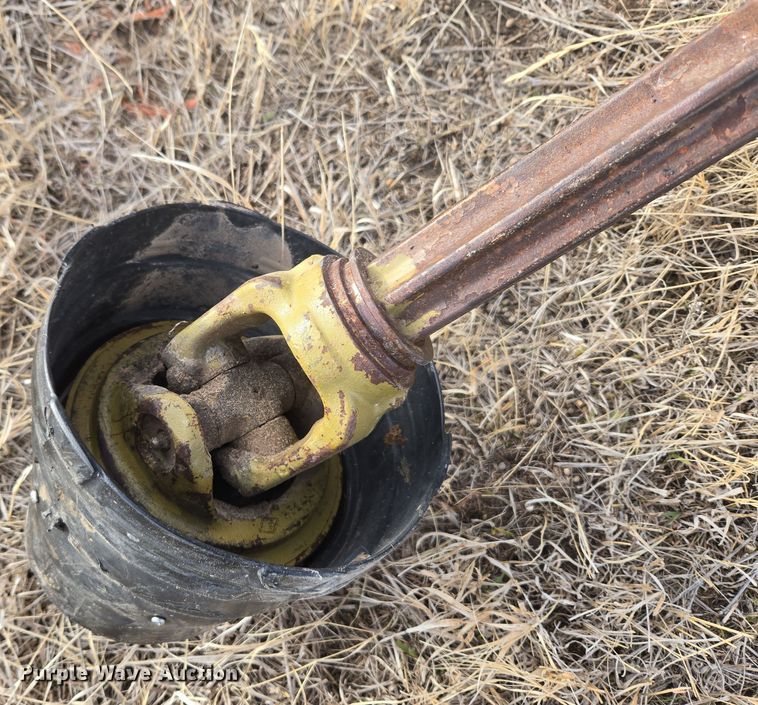 image for item DT7059 2005 New Holland BB960AR large square baler