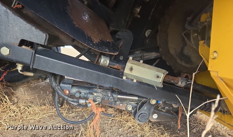 image for item DT7059 2005 New Holland BB960AR large square baler