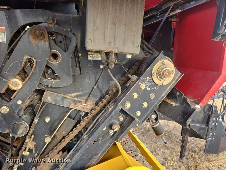 image for item DT7059 2005 New Holland BB960AR large square baler