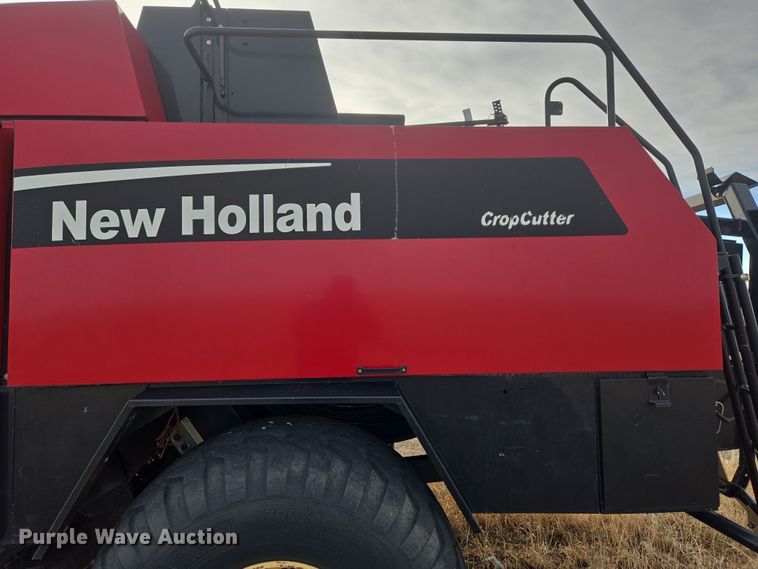 image for item DT7059 2005 New Holland BB960AR large square baler