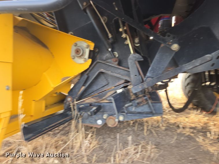 image for item DT7059 2005 New Holland BB960AR large square baler