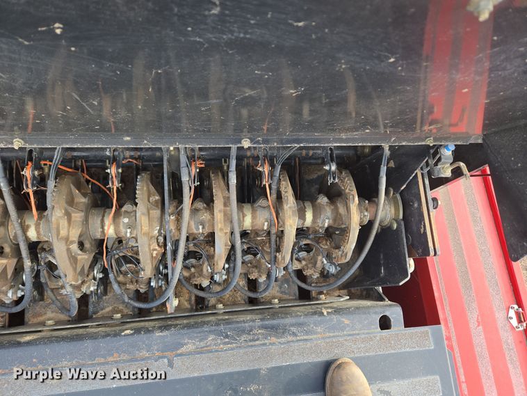 image for item DT7059 2005 New Holland BB960AR large square baler