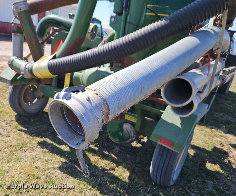 image for item DT7643 Conveyair grain vacuum