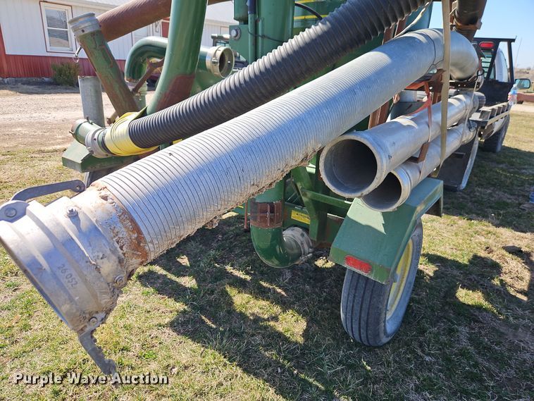 image for item DT7643 Conveyair grain vacuum