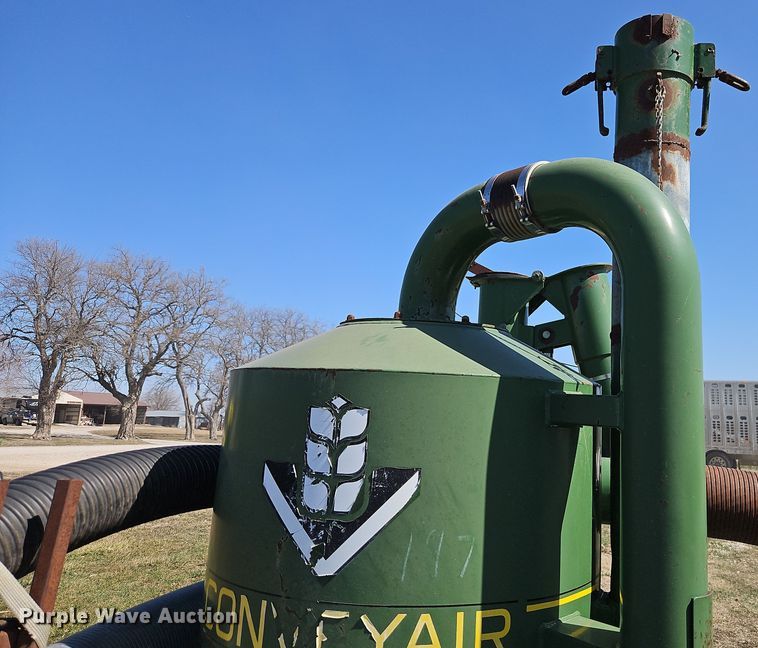 image for item DT7643 Conveyair grain vacuum