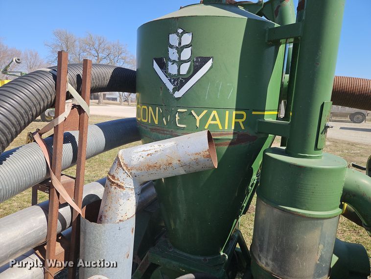 image for item DT7643 Conveyair grain vacuum