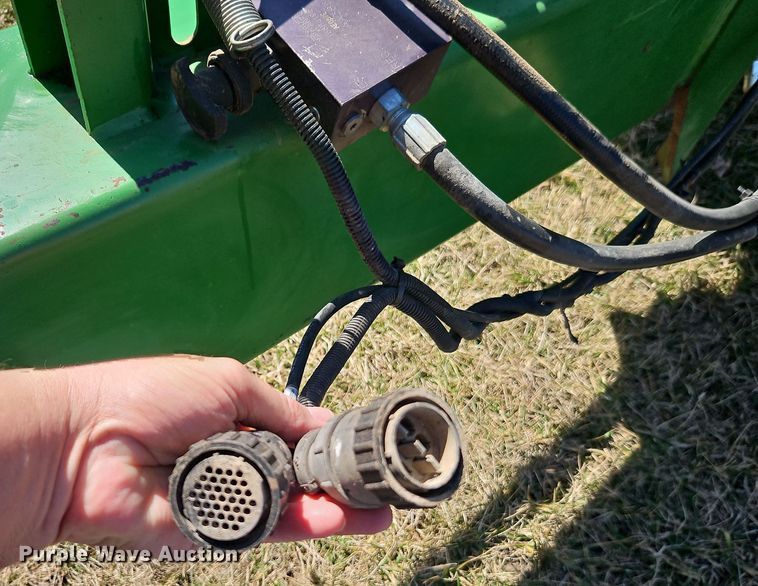 image for item DT7644 2006 John Deere 1760 planter