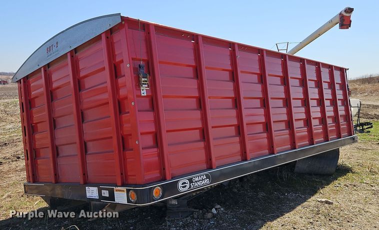 image for item DT7645 Omaha Standard 630 DH grain bed