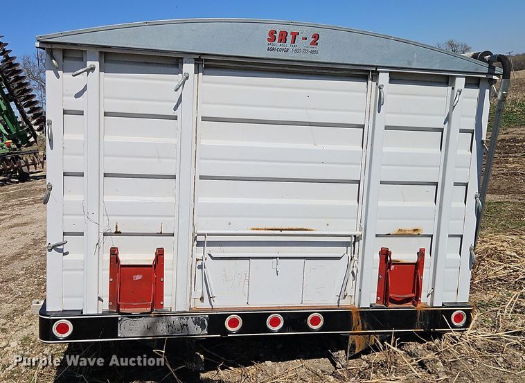 image for item DT7645 Omaha Standard 630 DH grain bed