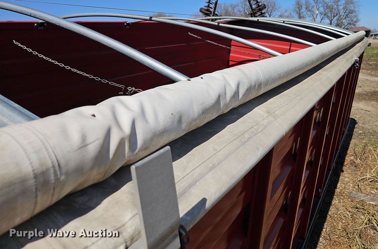 image for item DT7645 Omaha Standard 630 DH grain bed