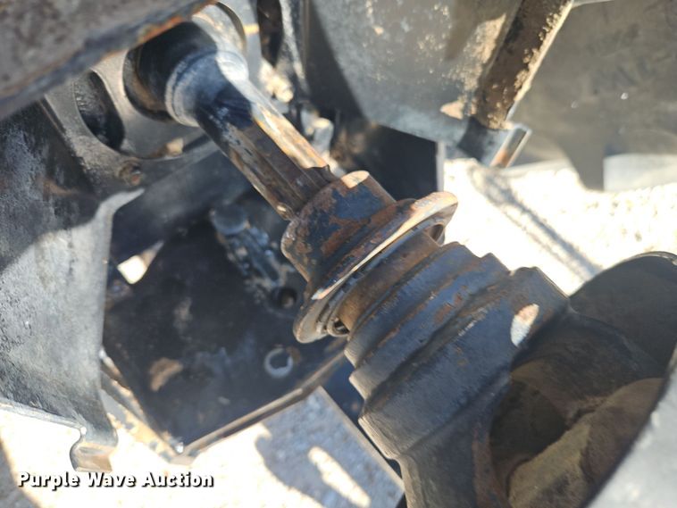 image for item DT7656 Bush Hog 2615L1 batwing rotary mower