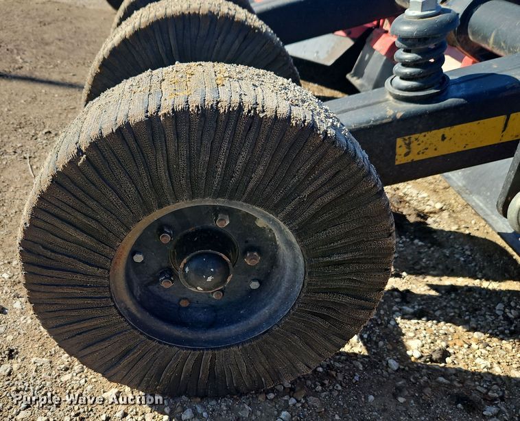 image for item DT7656 Bush Hog 2615L1 batwing rotary mower