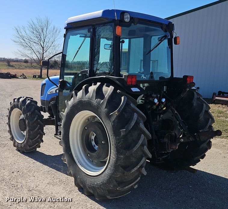 image for item DT7657 2006 New Holland TN95DA MFWD tractor