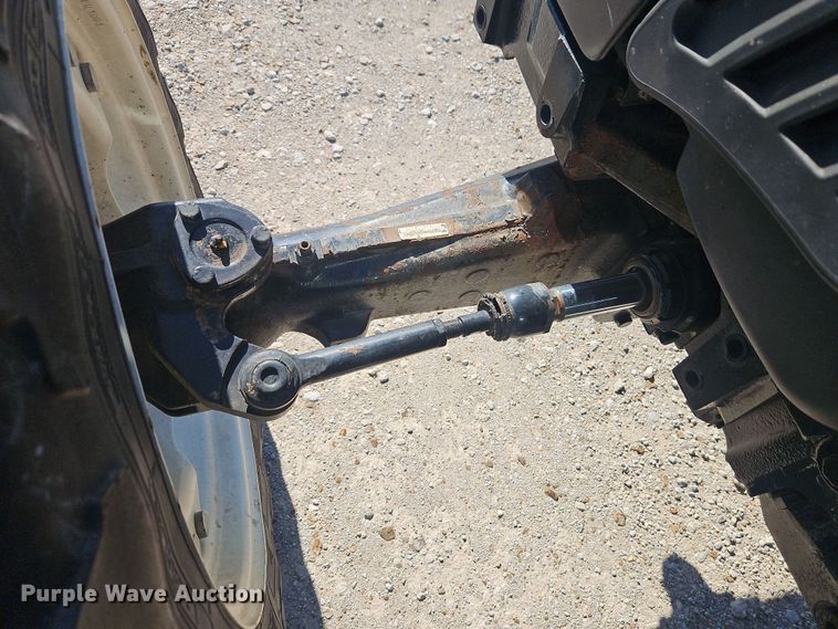 image for item DT7657 2006 New Holland TN95DA MFWD tractor