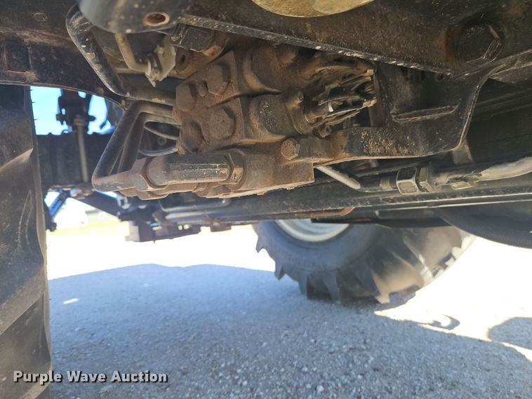 image for item DT7657 2006 New Holland TN95DA MFWD tractor