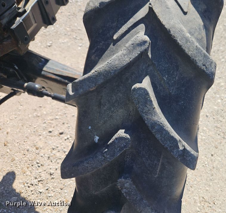 image for item DT7657 2006 New Holland TN95DA MFWD tractor