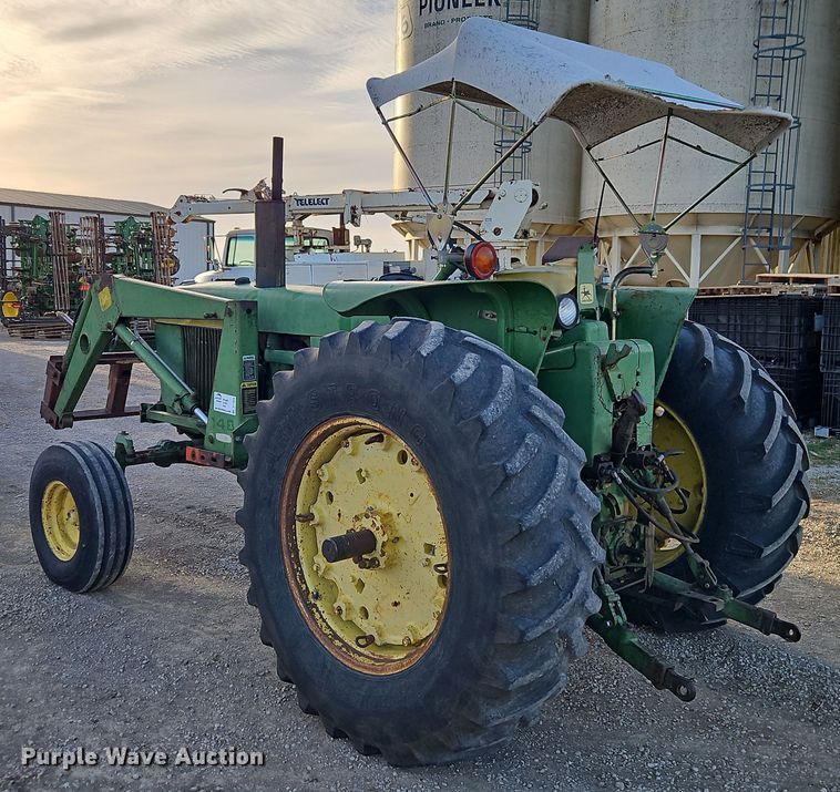 image for item DT7658 1972 John Deere 4020 tractor