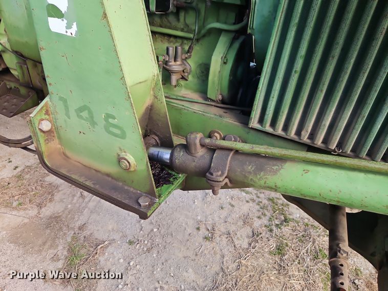 image for item DT7658 1972 John Deere 4020 tractor