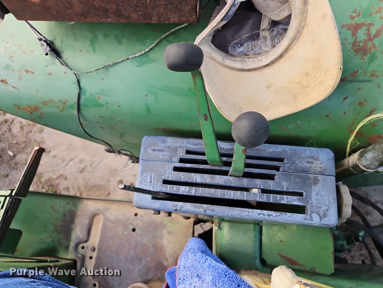 image for item DT7658 1972 John Deere 4020 tractor