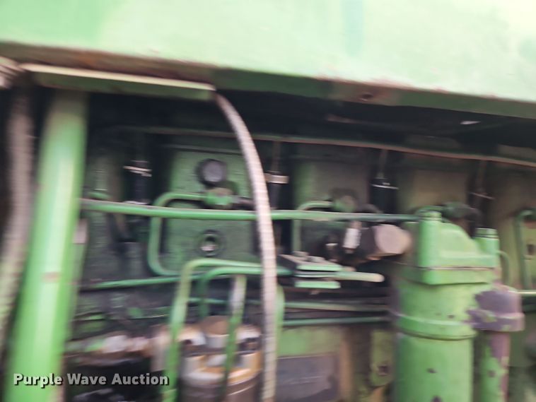 image for item DT7658 1972 John Deere 4020 tractor