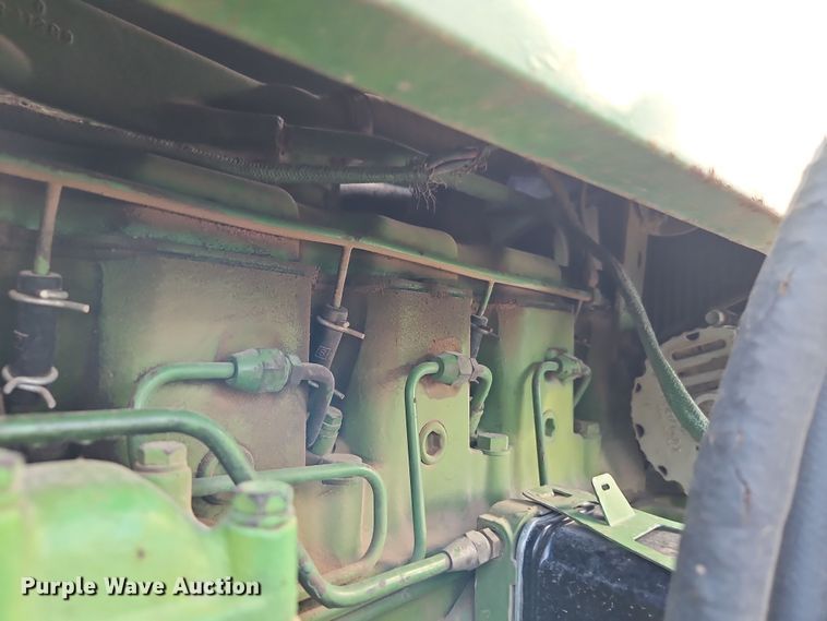 image for item DT7658 1972 John Deere 4020 tractor