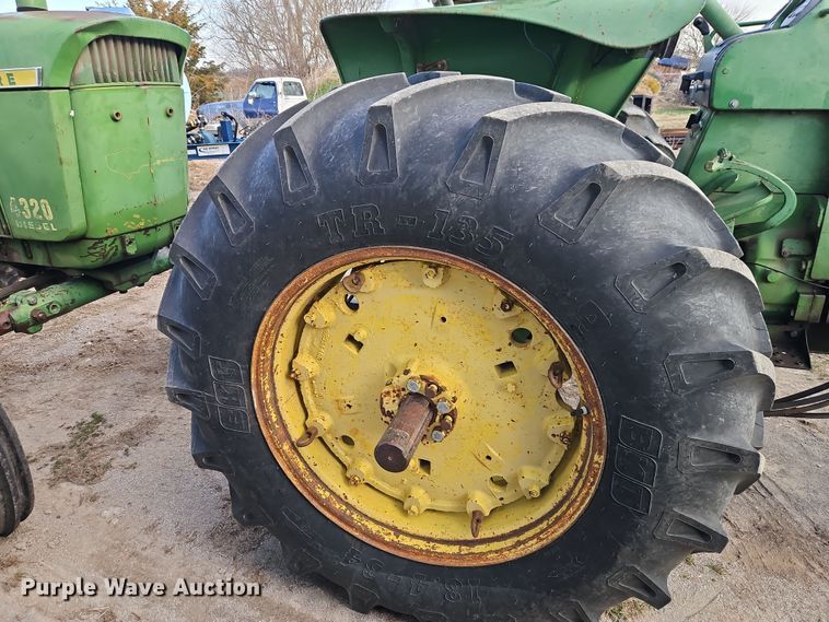 image for item DT7658 1972 John Deere 4020 tractor