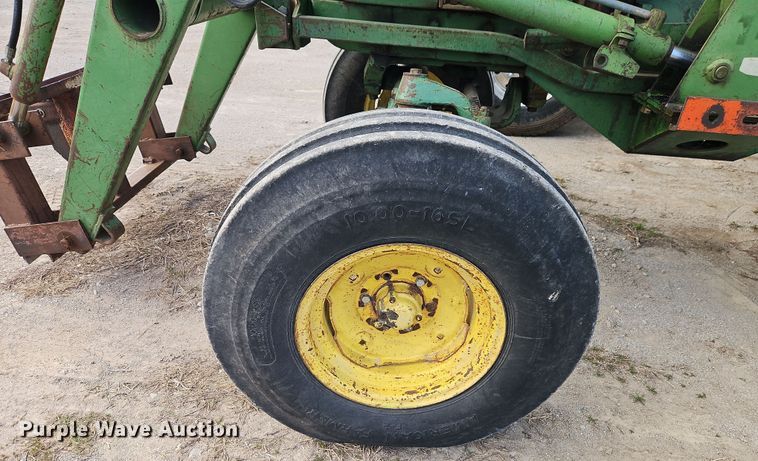 image for item DT7658 1972 John Deere 4020 tractor