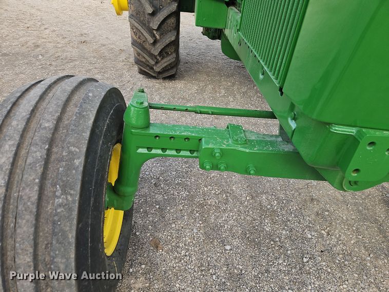 image for item DT7659 1983 John Deere 4450 tractor