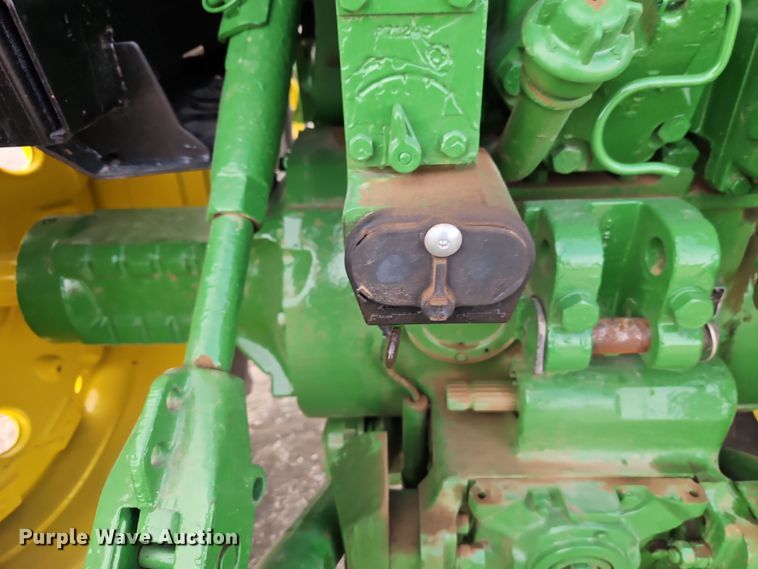 image for item DT7659 1983 John Deere 4450 tractor