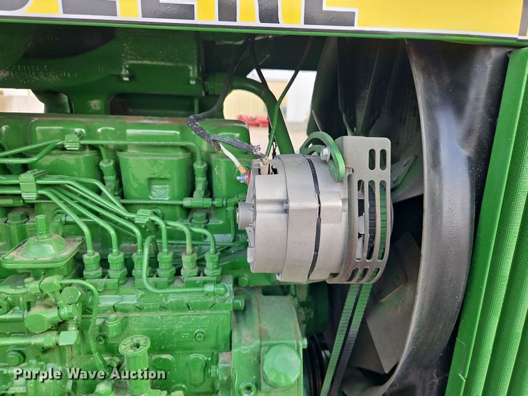 image for item DT7659 1983 John Deere 4450 tractor