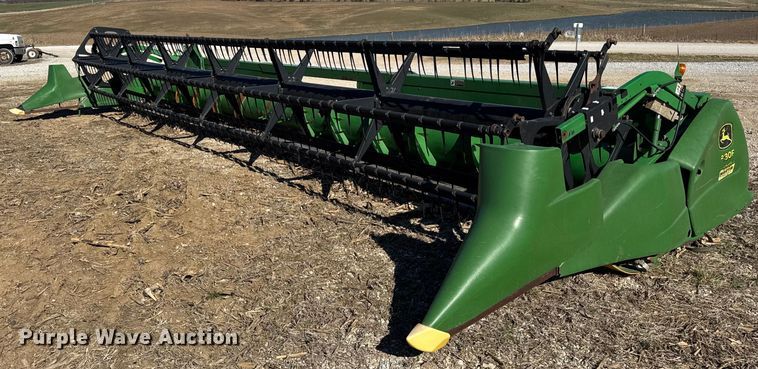 image for item DU3371 2006 John Deere 630F flex head