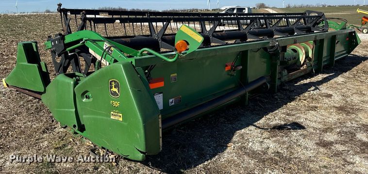 image for item DU3371 2006 John Deere 630F flex head