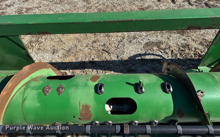 image for item DU3371 2006 John Deere 630F flex head