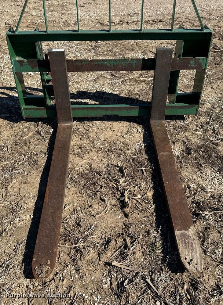 image for item DU3372 Tri-L Manufacturing LPJD6-48HD forks