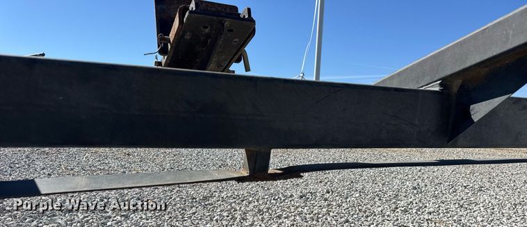 image for item DU3377 Maurer Manufacturing M32 header trailer