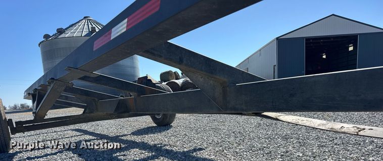 image for item DU3377 Maurer Manufacturing M32 header trailer