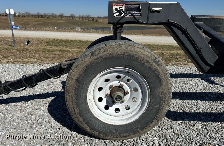 image for item DU3377 Maurer Manufacturing M32 header trailer