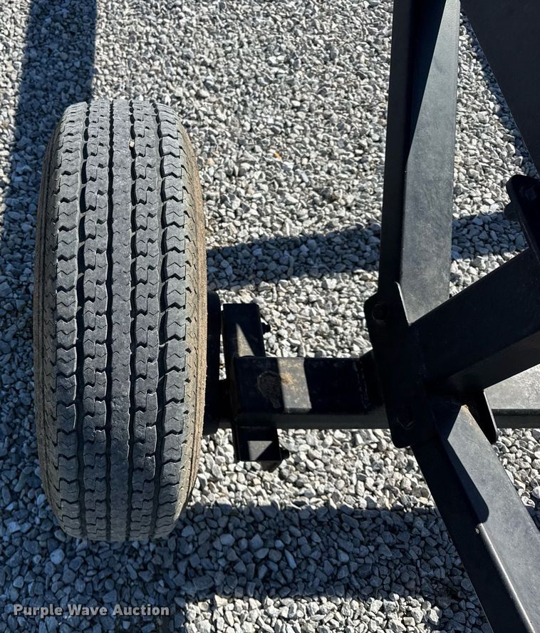 image for item DU3377 Maurer Manufacturing M32 header trailer