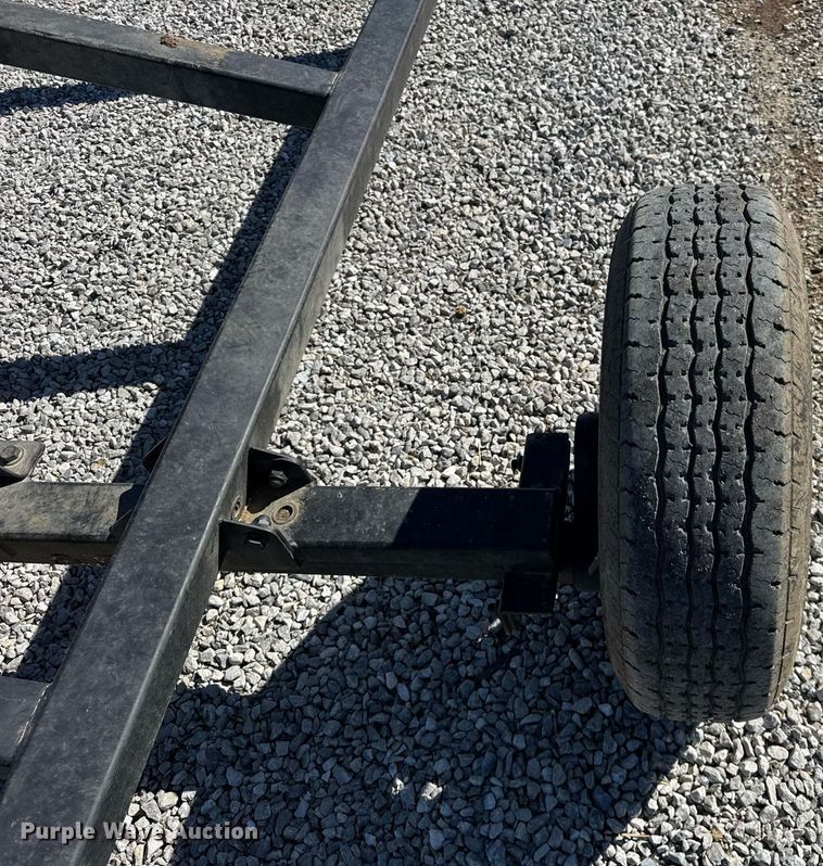 image for item DU3377 Maurer Manufacturing M32 header trailer