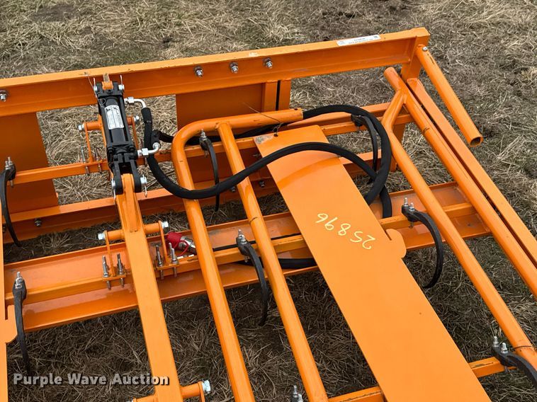 image for item DU9698 2024 LandHonor HAG-12-24Q skid steer bale grabber