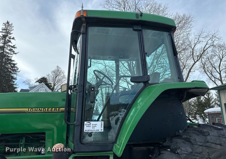 image for item DV0643 1996 John Deere 7400 MFWD tractor