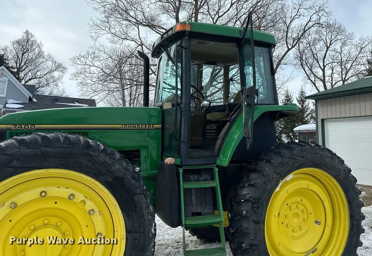 image for item DV0643 1996 John Deere 7400 MFWD tractor