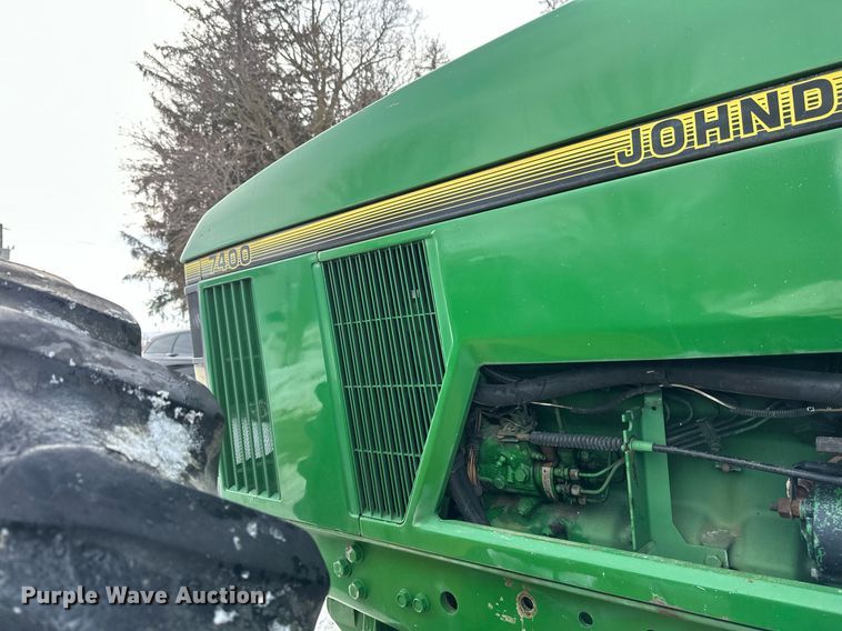image for item DV0643 1996 John Deere 7400 MFWD tractor