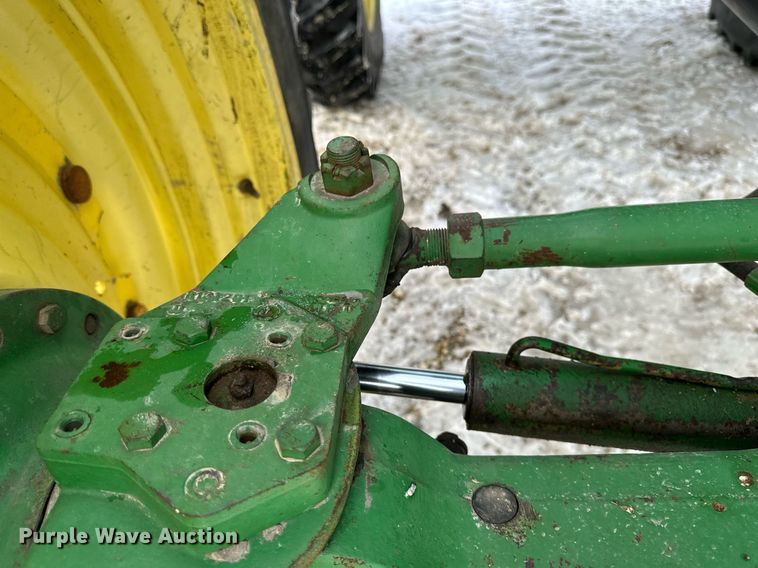 image for item DV0643 1996 John Deere 7400 MFWD tractor